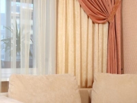 pencil-pleated-curtain
